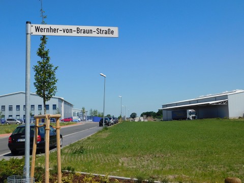Stein des Anstoßes: der Straßenname Wernher von Braun im Bersenbrücker Industriegebiet.