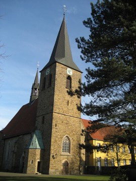 In idyllischer Lage: Die Kirche der kath. St.-Vincentius-Gemeinde.
