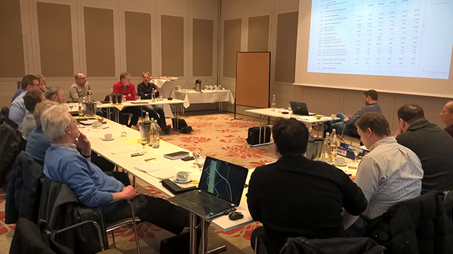 Anlässlich ihrer Tagung Klausurtagung im See- und Sporthotel informierten sich die UWG-Vertreter auch über den Hotelumbau und ließen sich durch das neue Haus führen.