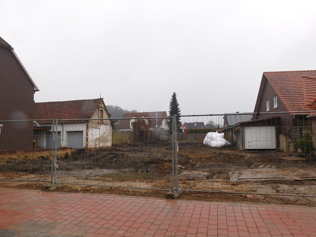 Am regnerisch-trüben 10. Dezember war vom Haus nichts mehr zu sehen. 